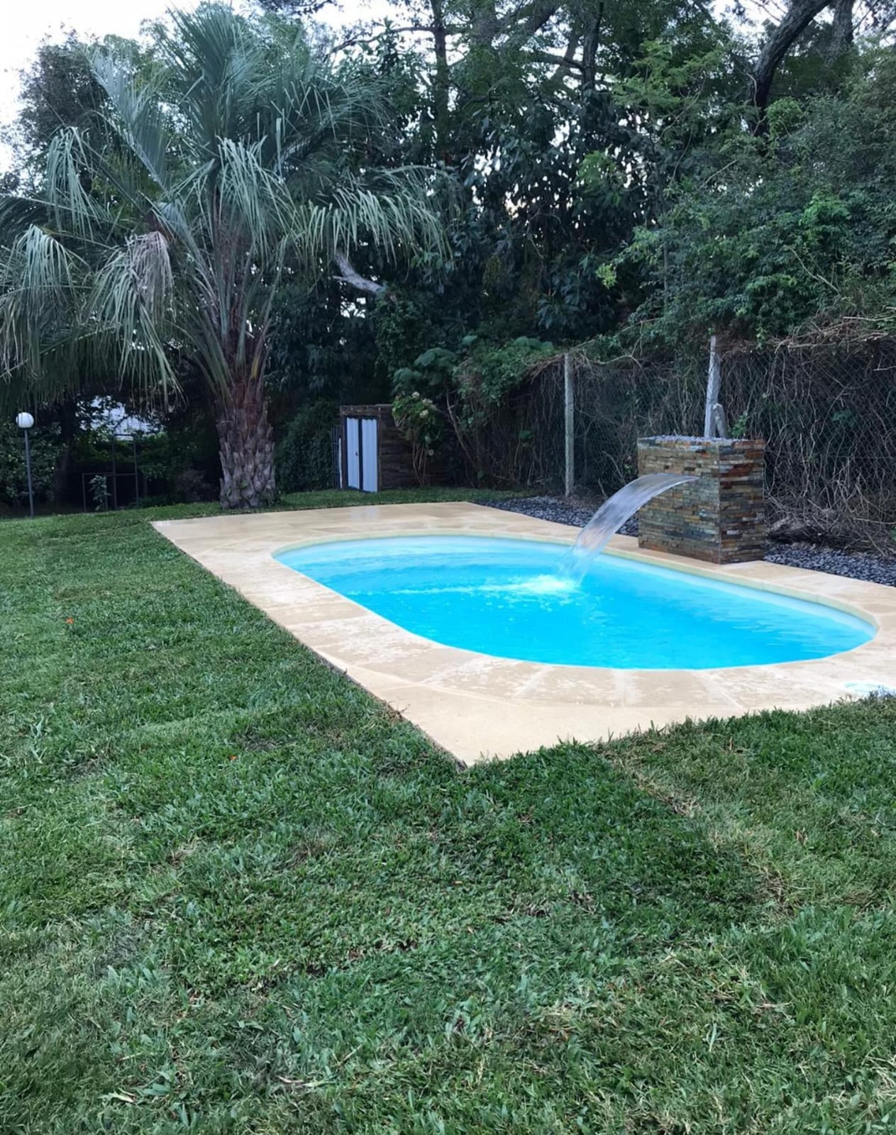 Piscinas LÍNEA FRANCESA